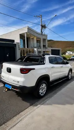 FIAT-TORO-2017
