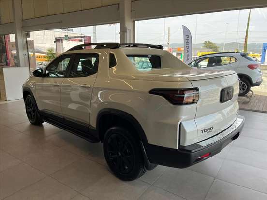 FIAT-TORO-2025