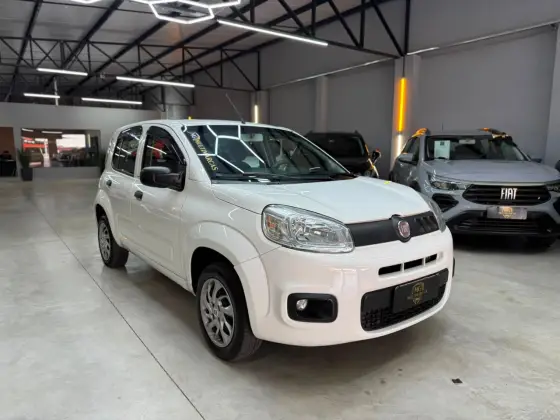 FIAT UNO 1.0 EVO ATTRACTIVE 8V FLEX 4P MANUAL FIAT UNO 1.0 EVO ATTRACTIVE 8V FLEX 4P MANUAL