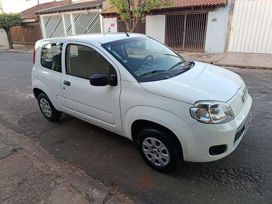 FIAT-UNO-2014