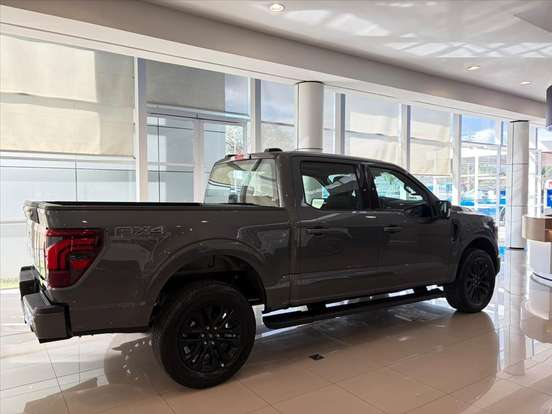 FORD-F-150-2025