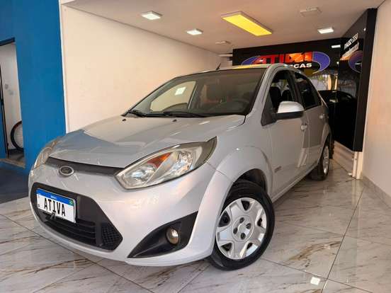 FORD-FIESTA-2012