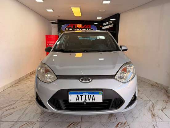 FORD-FIESTA-2012