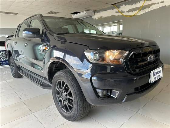 FORD RANGER 2.2 BLACK 4X2 CD 16V DIESEL 4P AUTOMÁTICO