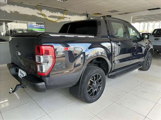 FORD-RANGER-2.2 BLACK 4X2 CD 16V DIESEL 4P AUTOMÁTICO FORD-RANGER-2022