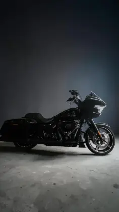HARLEY-DAVIDSON ROAD GLIDE 