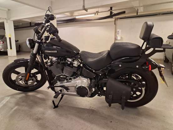HARLEY-DAVIDSON-STREET BOB-2025