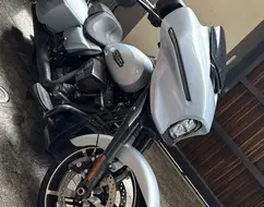 HARLEY-DAVIDSON STREET GLIDE HARLEY-DAVIDSON STREET GLIDE