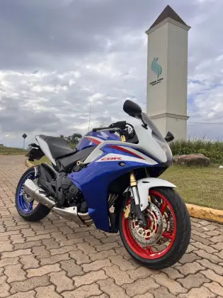 HONDA CBR 600F HONDA CBR 600F