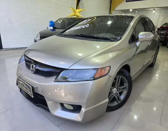 HONDA CIVIC 1.8 EXS 16V GASOLINA 4P AUTOMÁTICO HONDA CIVIC 1.8 EXS 16V GASOLINA 4P AUTOMÁTICO