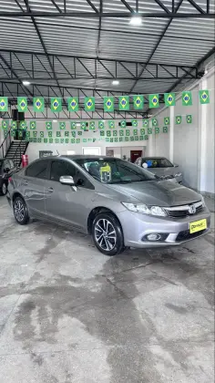 HONDA CIVIC 1.8 LXL 16V FLEX 4P AUTOMÁTICO HONDA CIVIC 1.8 LXL 16V FLEX 4P AUTOMÁTICO