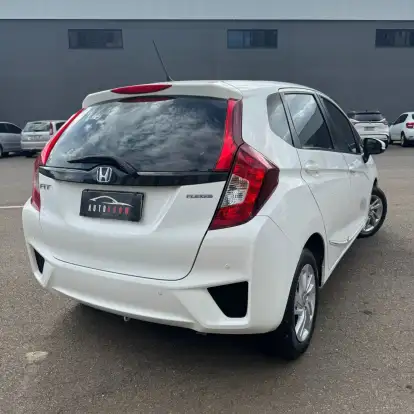 HONDA-FIT-2015