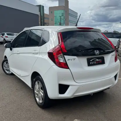 HONDA-FIT-2015