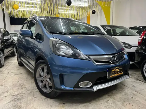 HONDA FIT 1.5 TWIST 16V FLEX 4P AUTOMÁTICO HONDA FIT 1.5 TWIST 16V FLEX 4P AUTOMÁTICO