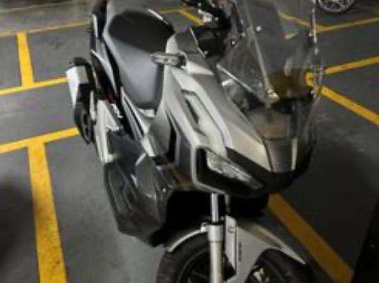 HONDA-ADV-2023