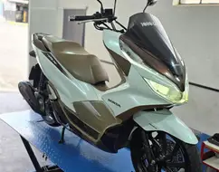 HONDA PCX DLX HONDA PCX DLX