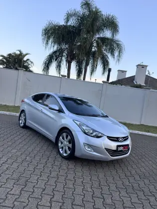 HYUNDAI ELANTRA 1.8 GLS 16V GASOLINA 4P AUTOMÁTICO