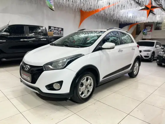 HYUNDAI HB20 1.6 COMFORT PLUS 16V FLEX 4P AUTOMÁTICO