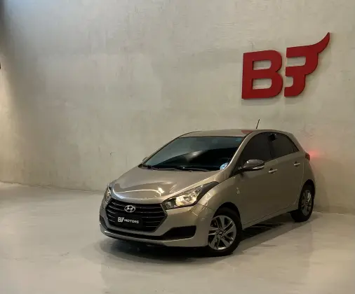 HYUNDAI HB20 1.6 COPA DO MUNDO FIFA 16V FLEX 4P AUTOMÁTICO HYUNDAI HB20 1.6 COPA DO MUNDO FIFA 16V FLEX 4P AUTOMÁTICO