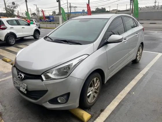HYUNDAI HB20S 1.6 PREMIUM 16V FLEX 4P MANUAL