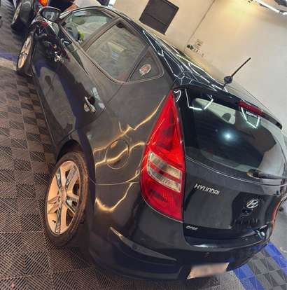 HYUNDAI-I30-2009