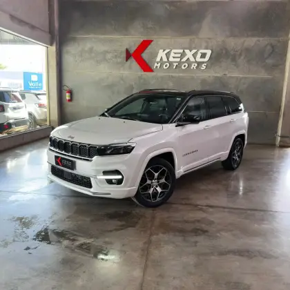JEEP COMMANDER 1.3 T270 TURBO FLEX OVERLAND AT6 JEEP COMMANDER 1.3 T270 TURBO FLEX OVERLAND AT6