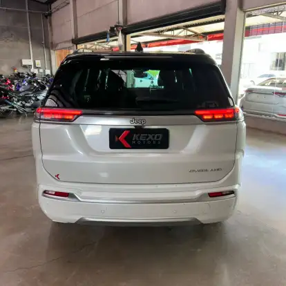 JEEP-COMMANDER-2021