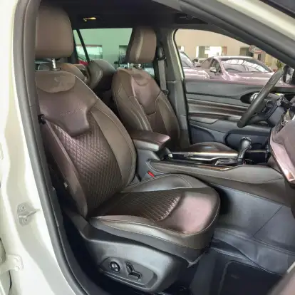 JEEP-COMMANDER-2021
