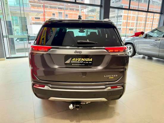 JEEP-COMMANDER-2022