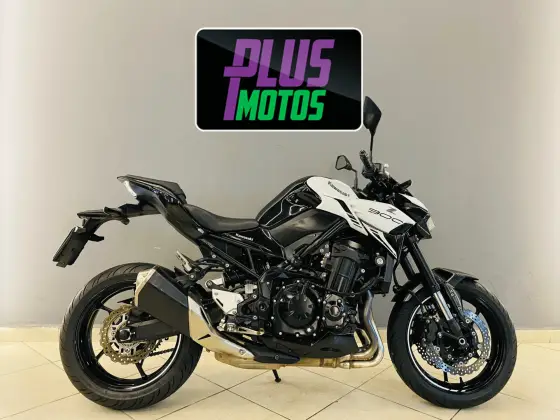 KAWASAKI Z900 KAWASAKI Z900