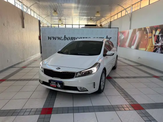 KIA CERATO 1.6 SX 16V FLEX 4P AUTOMÁTICO KIA CERATO 1.6 SX 16V FLEX 4P AUTOMÁTICO