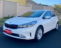 KIA CERATO 1.6 SX 16V FLEX 4P AUTOMÁTICO KIA CERATO 1.6 SX 16V FLEX 4P AUTOMÁTICO