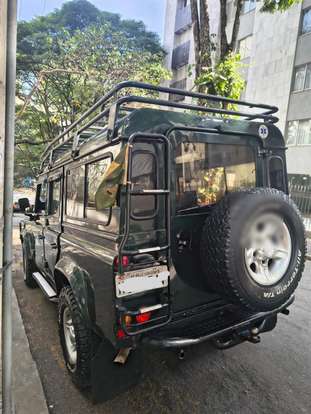 LAND ROVER-DEFENDER-2.5 CSW 110 4X4 TURBO DIESEL 4P MANUAL LAND ROVER-DEFENDER-2001
