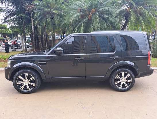 LAND ROVER-DISCOVERY 4-2015