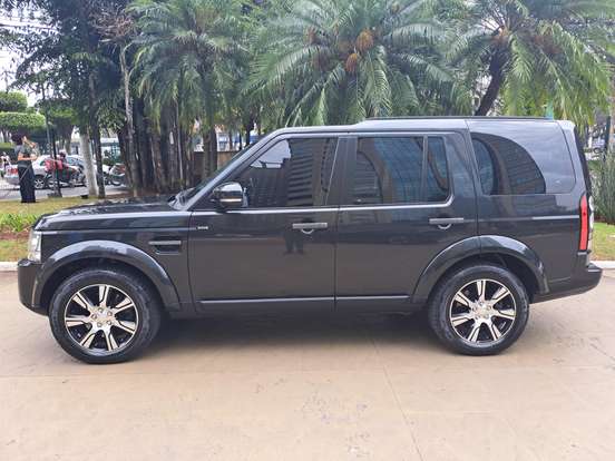 LAND ROVER-DISCOVERY 4-3.0 S 4X4 V6 24V BI-TURBO DIESEL 4P AUTOMÁTICO LAND ROVER-DISCOVERY 4-2015