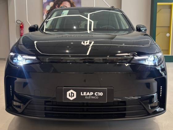 LEAPMOTOR B10 56,2 KW BEV