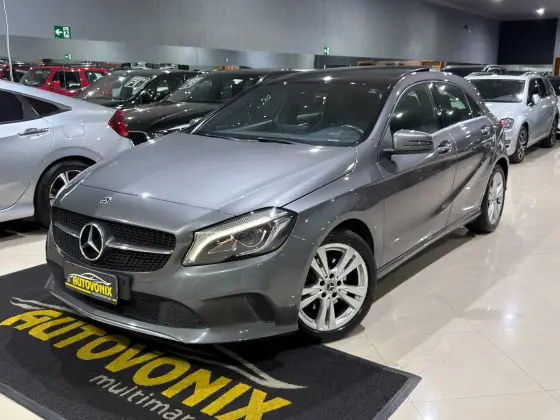 MERCEDES-BENZ A 200 1.6 CGI FLEX 7G-DCT