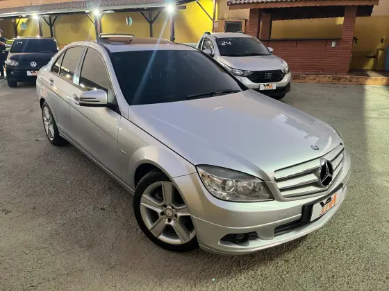 MERCEDES-BENZ C 180 1.8 CGI CLASSIC 16V TURBO GASOLINA 4P AUTOMÁTICO MERCEDES-BENZ C 180 1.8 CGI CLASSIC 16V TURBO GASOLINA 4P AUTOMÁTICO
