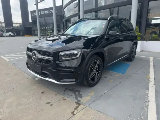 MERCEDES-BENZ GLB 220 2.0 MHEV AMG LINE 4MATIC 8G-DCT MERCEDES-BENZ GLB 220 2.0 MHEV AMG LINE 4MATIC 8G-DCT