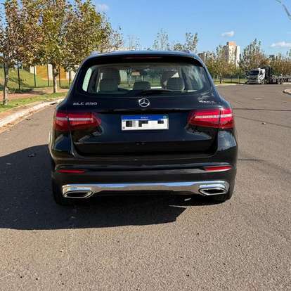 MERCEDES-BENZ-GLC 250-2017