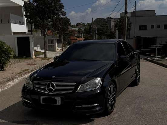 MERCEDES-BENZ-C 180-1.8 CGI CLASSIC 16V GASOLINA 4P AUTOMÁTICO MERCEDES-BENZ-C 180-2012