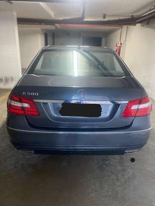 MERCEDES-BENZ-E 500-2010