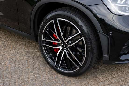 MERCEDES-BENZ-GLC 43 AMG-2022
