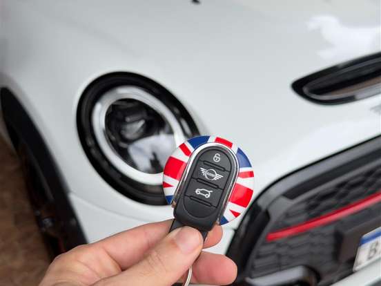 MINI-COOPER-2.0 16V TWINPOWER GASOLINA JOHN COOPER WORKS 2P STEPTRONIC MINI-COOPER-2023