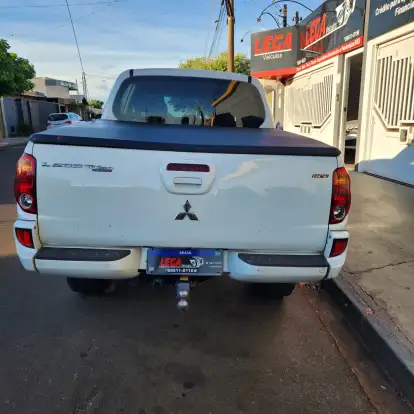 MITSUBISHI-L200 TRITON-3.2 HPE 4X4 CD 16V TURBO INTERCOOLER DIESEL 4P AUTOMÁTICO MITSUBISHI-L200 TRITON-2014