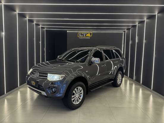 MITSUBISHI-PAJERO DAKAR-3.5 HPE 7 LUGARES 4X4 V6 24V FLEX 4P AUTOMÁTICO MITSUBISHI-PAJERO DAKAR-2015