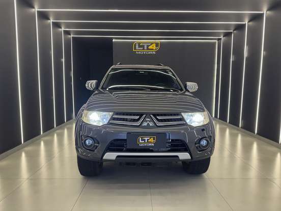 MITSUBISHI-PAJERO DAKAR-3.5 HPE 7 LUGARES 4X4 V6 24V FLEX 4P AUTOMÁTICO MITSUBISHI-PAJERO DAKAR-2015