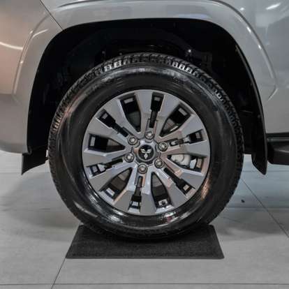MITSUBISHI-TRITON-2.4 BITURBO DIESEL CD HPE-S 4X4 AUTOMÁTICO MITSUBISHI-TRITON-2026