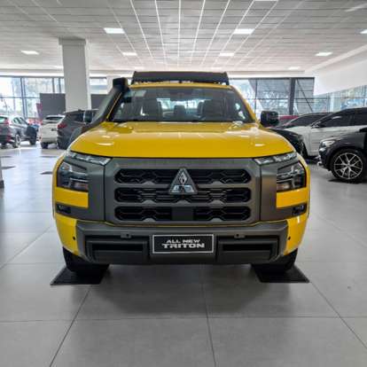 MITSUBISHI-TRITON-2.4 BITURBO DIESEL CD SAVANA 4X4 AUTOMÁTICO MITSUBISHI-TRITON-2026