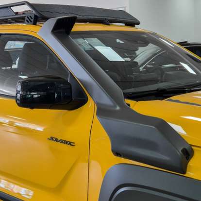 MITSUBISHI-TRITON-2026